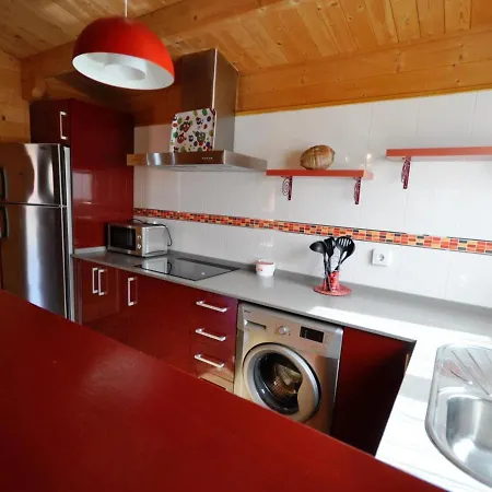 Chalet De Madera Piscina Privada Solo Familias Ii Holiday home *